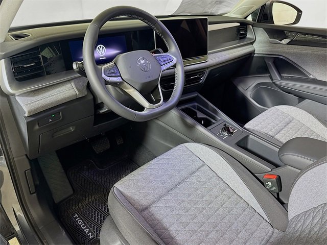 New 2026 Volkswagen Tiguan S image 5