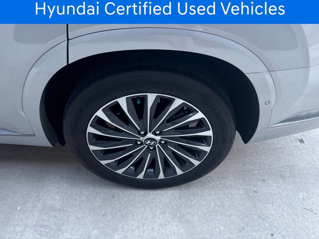 Used 2024 Hyundai Palisade Calligraphy image 10