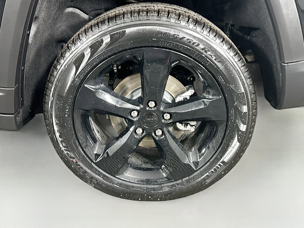 New 2026 Jeep Grand Cherokee Limited image 17