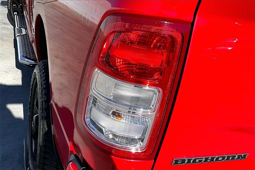 Used 2024 RAM 2500 Big Horn w/ Sport Appearance Package image 31