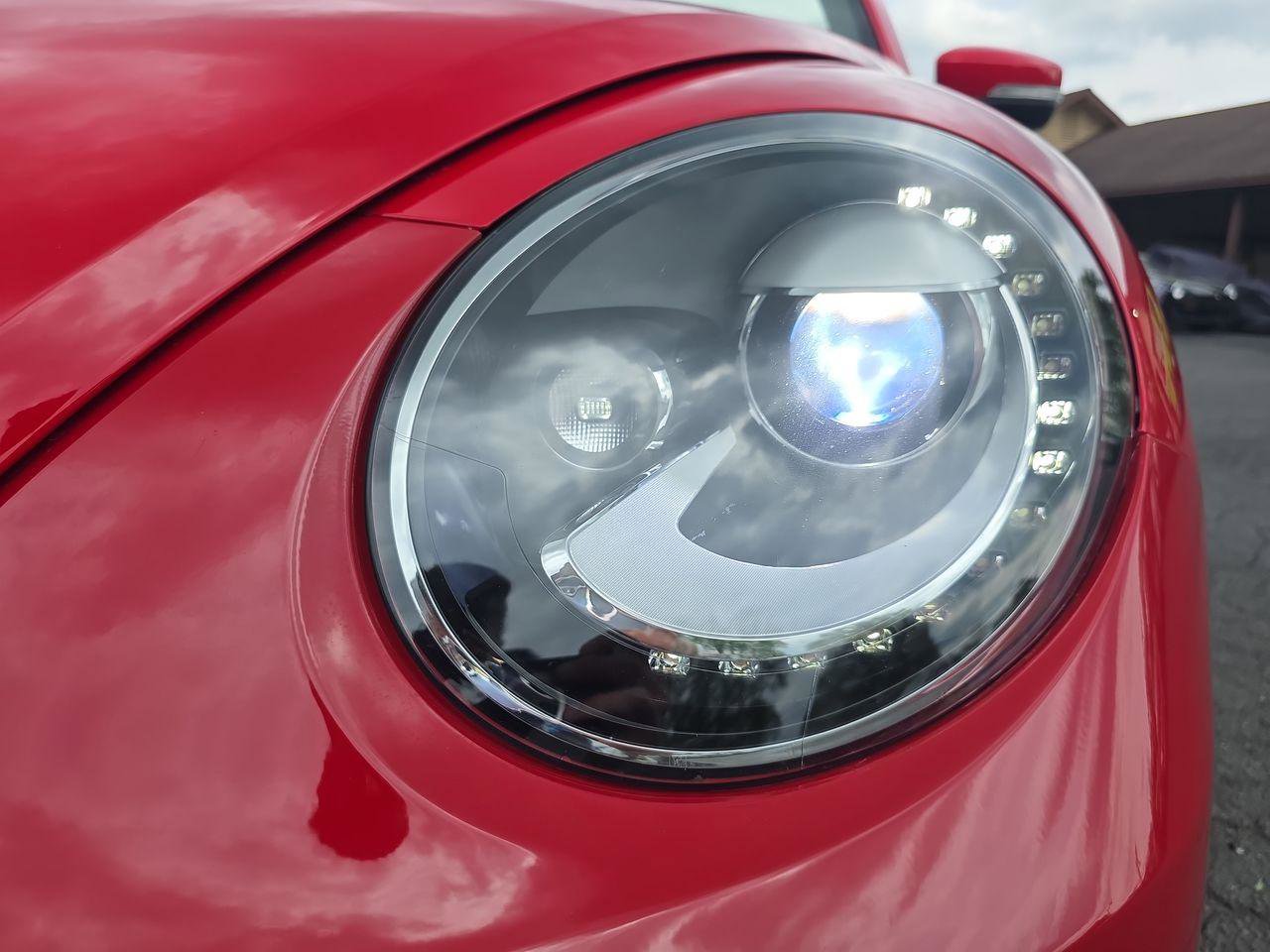 Used 2018 Volkswagen Beetle 2.0T Coast image 30