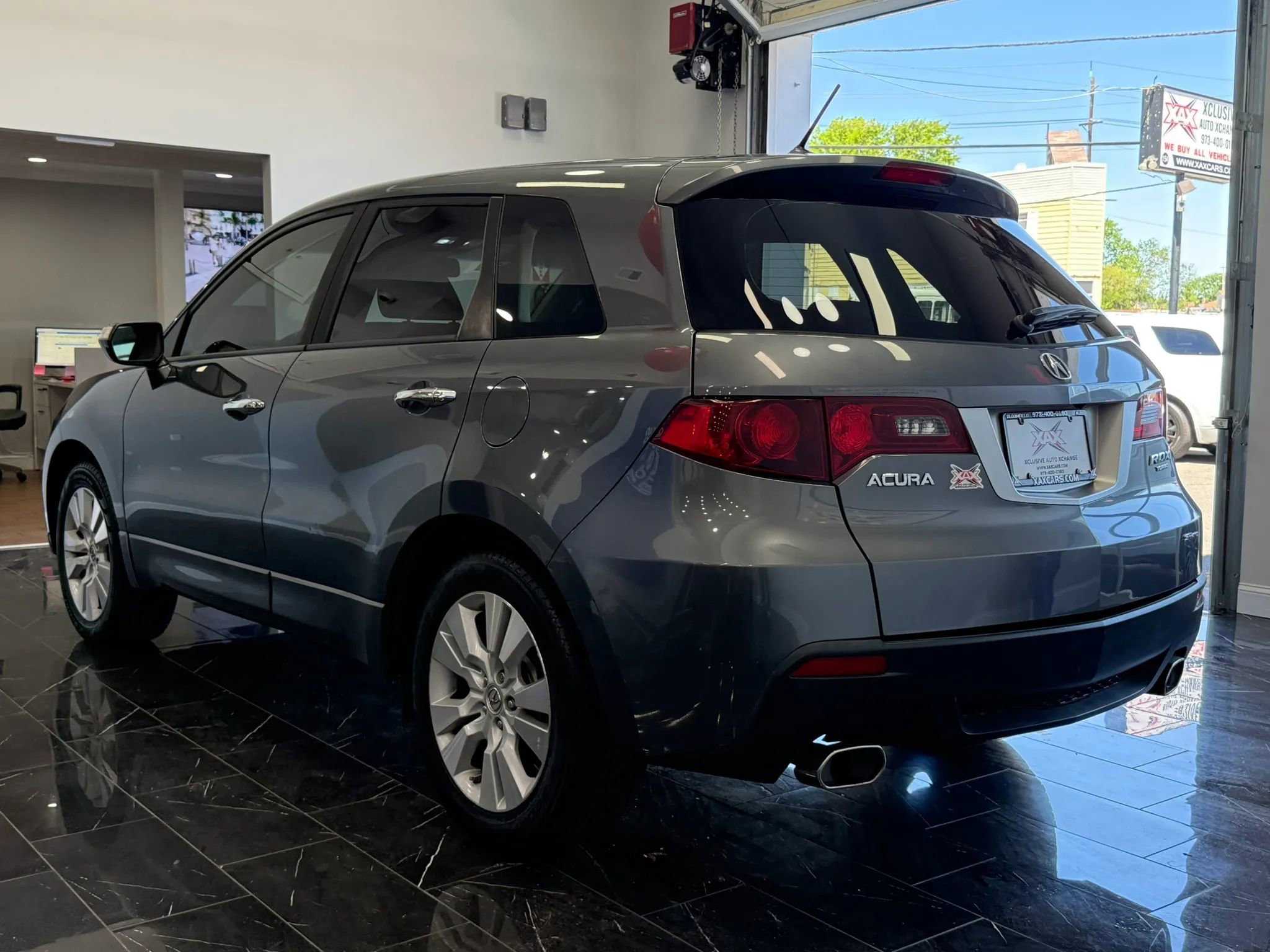Used 2011 Acura RDX SH-AWD image 4