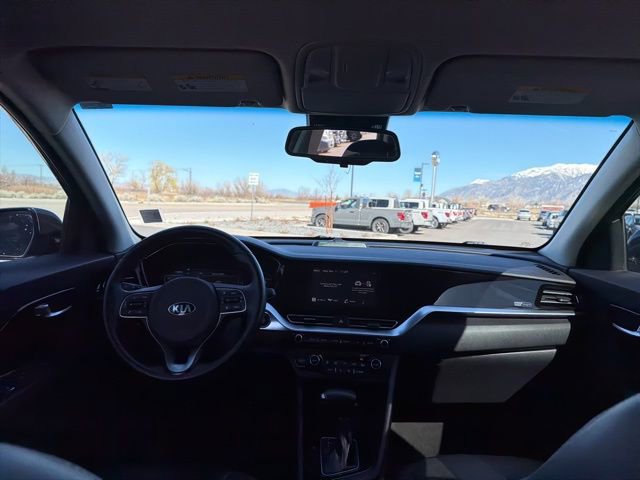 Used 2021 Kia Niro EX FWD image 24