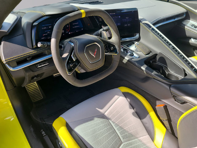 Used 2022 Chevrolet Corvette Stingray Premium Cpe RWD image 16