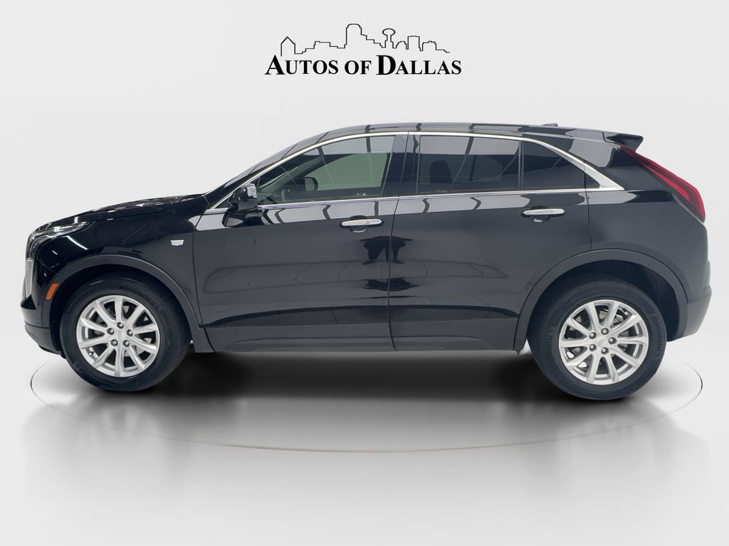 Used 2022 Cadillac XT4 Luxury w/ Cold Weather Package image 6