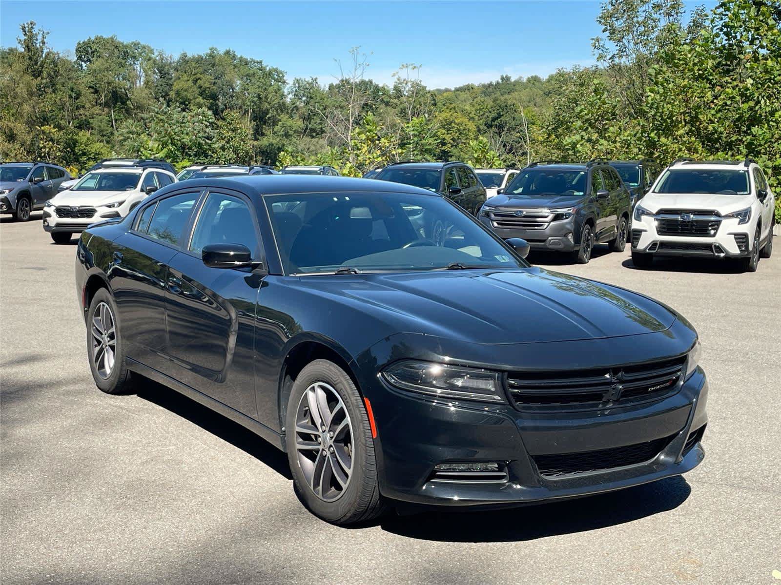 Used 2019 Dodge Charger SXT w/ Cold Weather Package AWD/4WD image 4