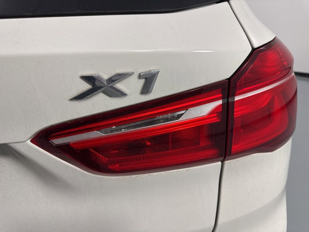 Used 2017 BMW X1 xDrive28i image 7