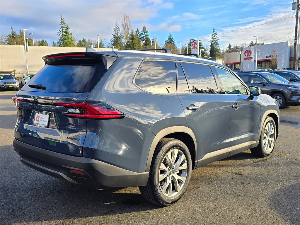 Certified 2025 Toyota Grand Highlander FWD image 7