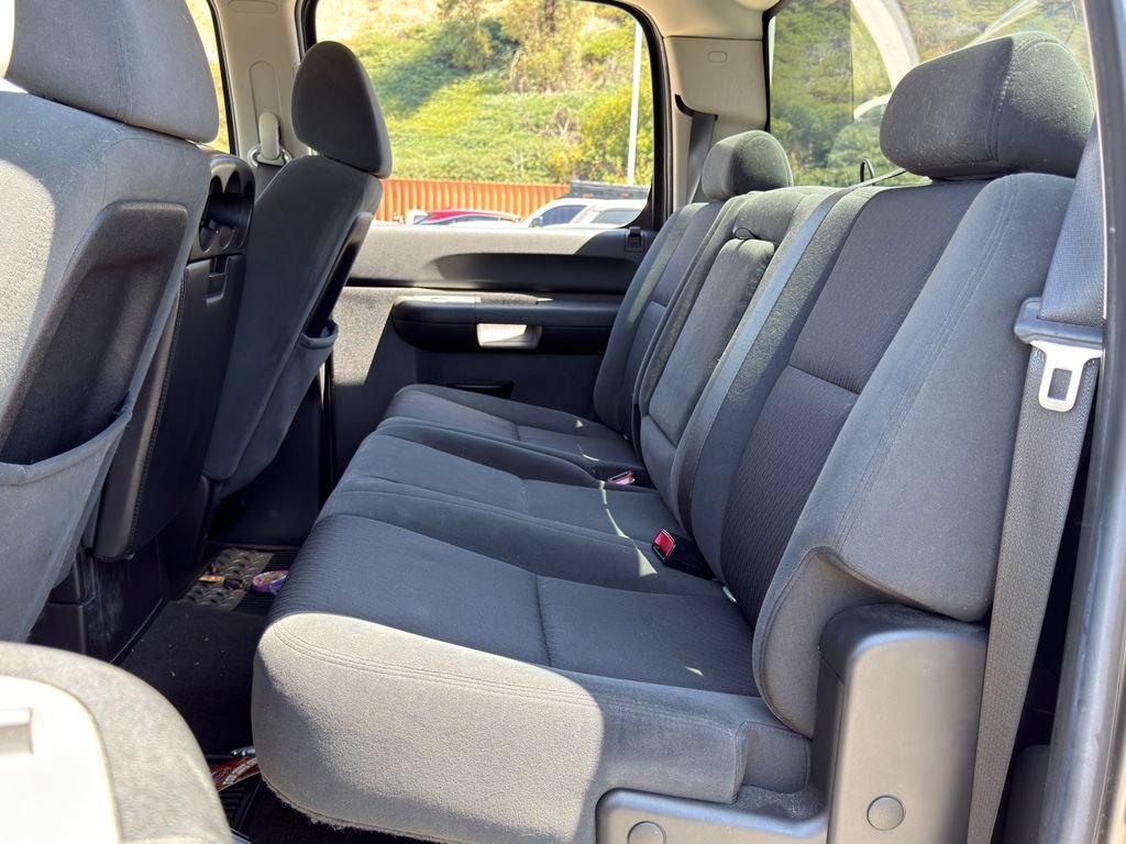Used 2009 Chevrolet Silverado 1500 LT w/ Regional Value Package RWD image 11