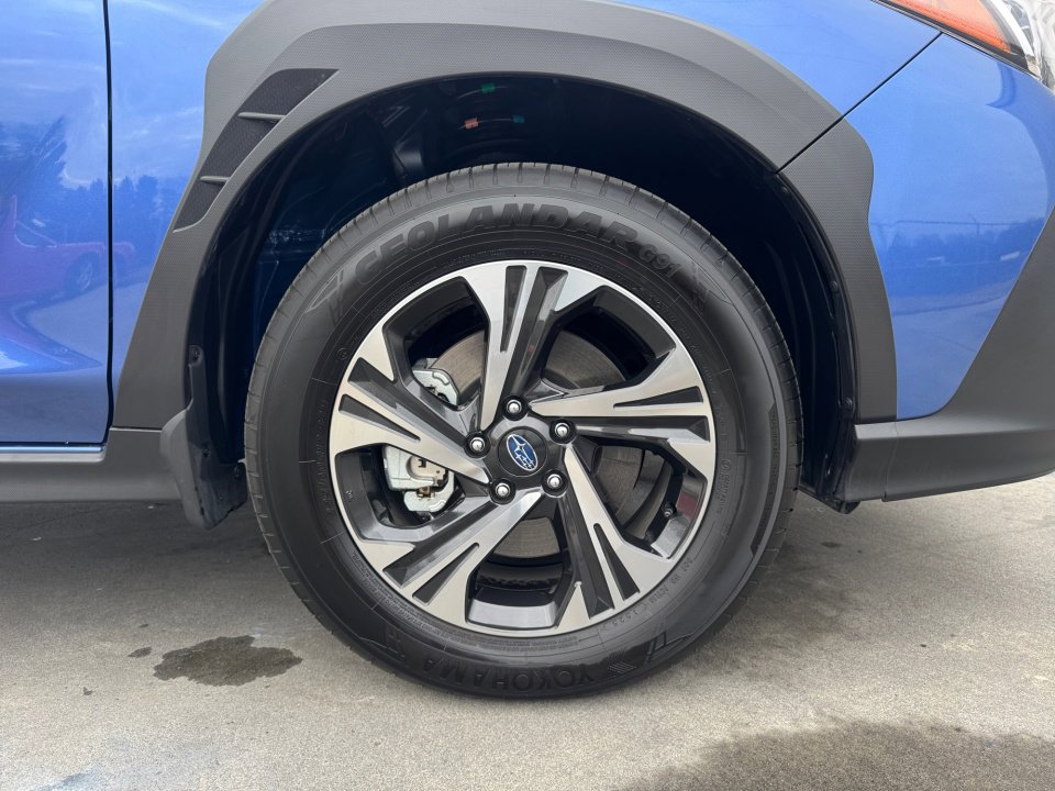 Certified 2025 Subaru Crosstrek 2.0i Premium image 29