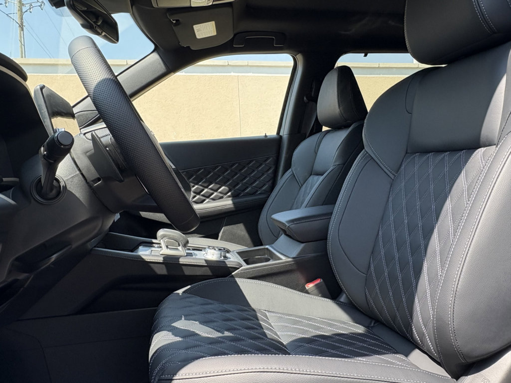 New 2026 Nissan Rogue Platinum AWD/4WD image 11