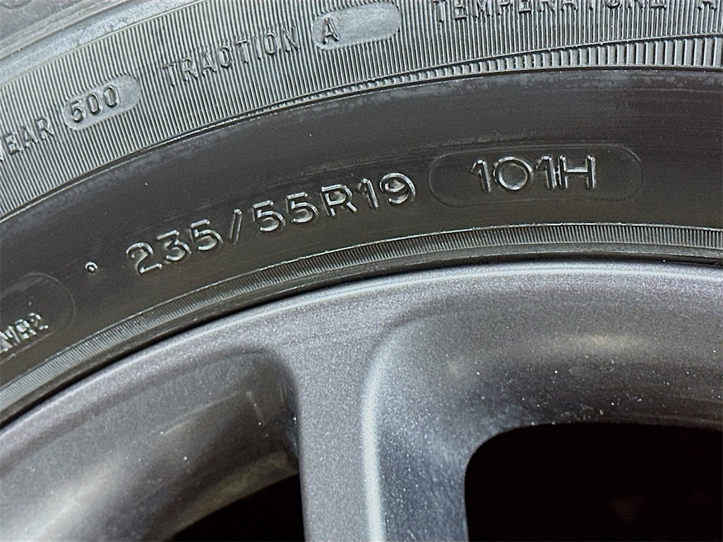 Used 2018 Dodge Challenger GT w/ Driver Convenience Group image 33