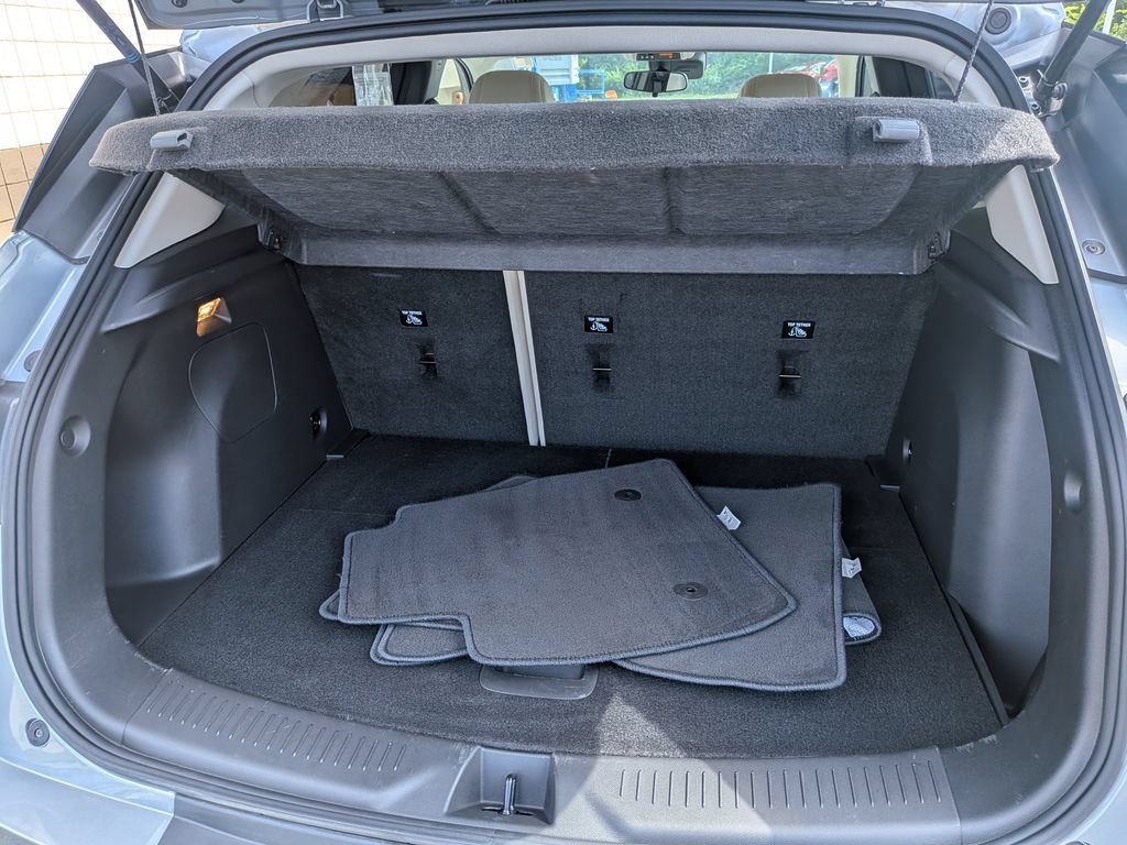 Used 2023 Buick Encore GX Preferred w/ Cold Weather Comfort Package FWD image 33