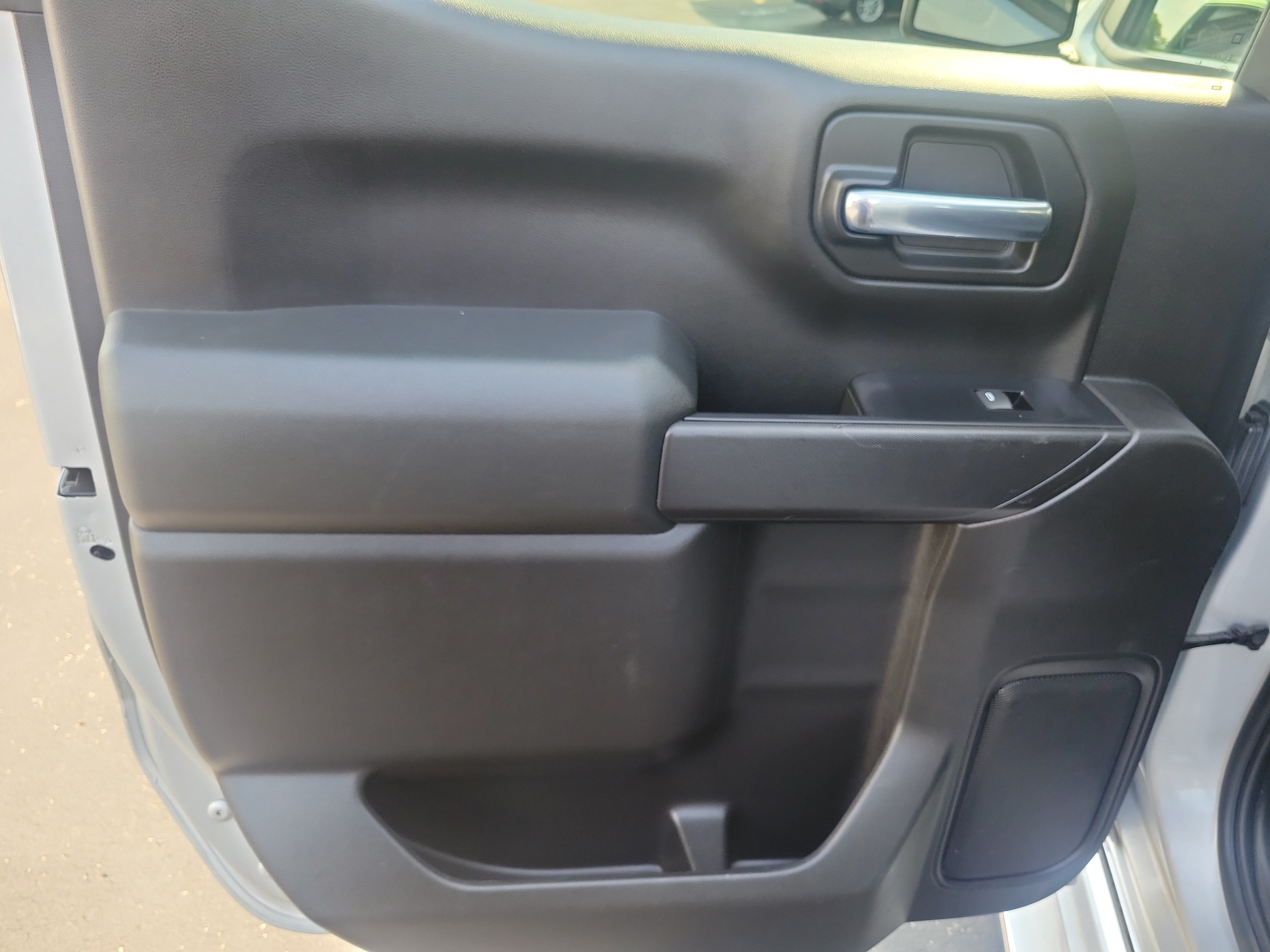 Used 2019 Chevrolet Silverado 1500 LT w/ All-Star Edition AWD/4WD image 16