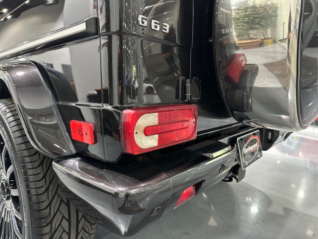Used 2014 Mercedes-Benz G 63 AMG 4MATIC w/ PA6 Package image 36