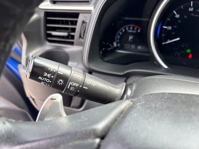 Used 2018 Honda Fit EX-L image 16