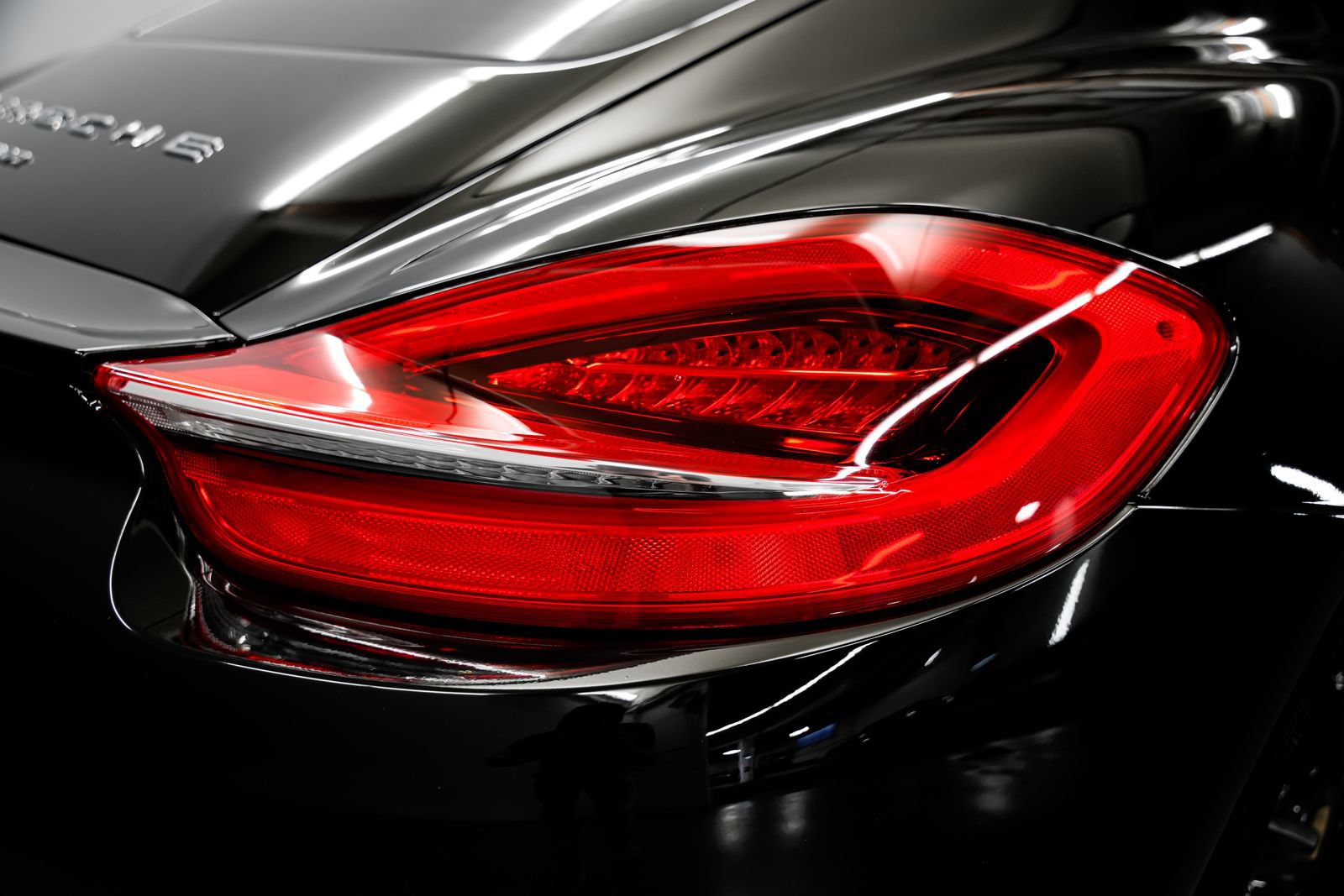 Used 2015 Porsche Cayman RWD image 33