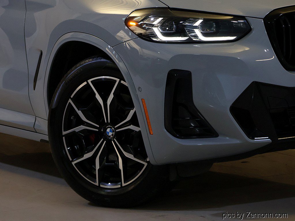 Certified 2023 BMW X4 M40i AWD/4WD image 3