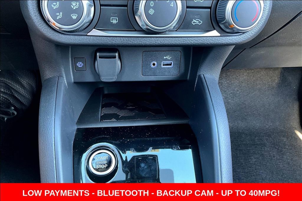 New 2025 Nissan Versa SV w/ Trunk Package FWD image 22