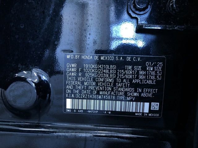 Used 2025 Honda HR-V LX image 32