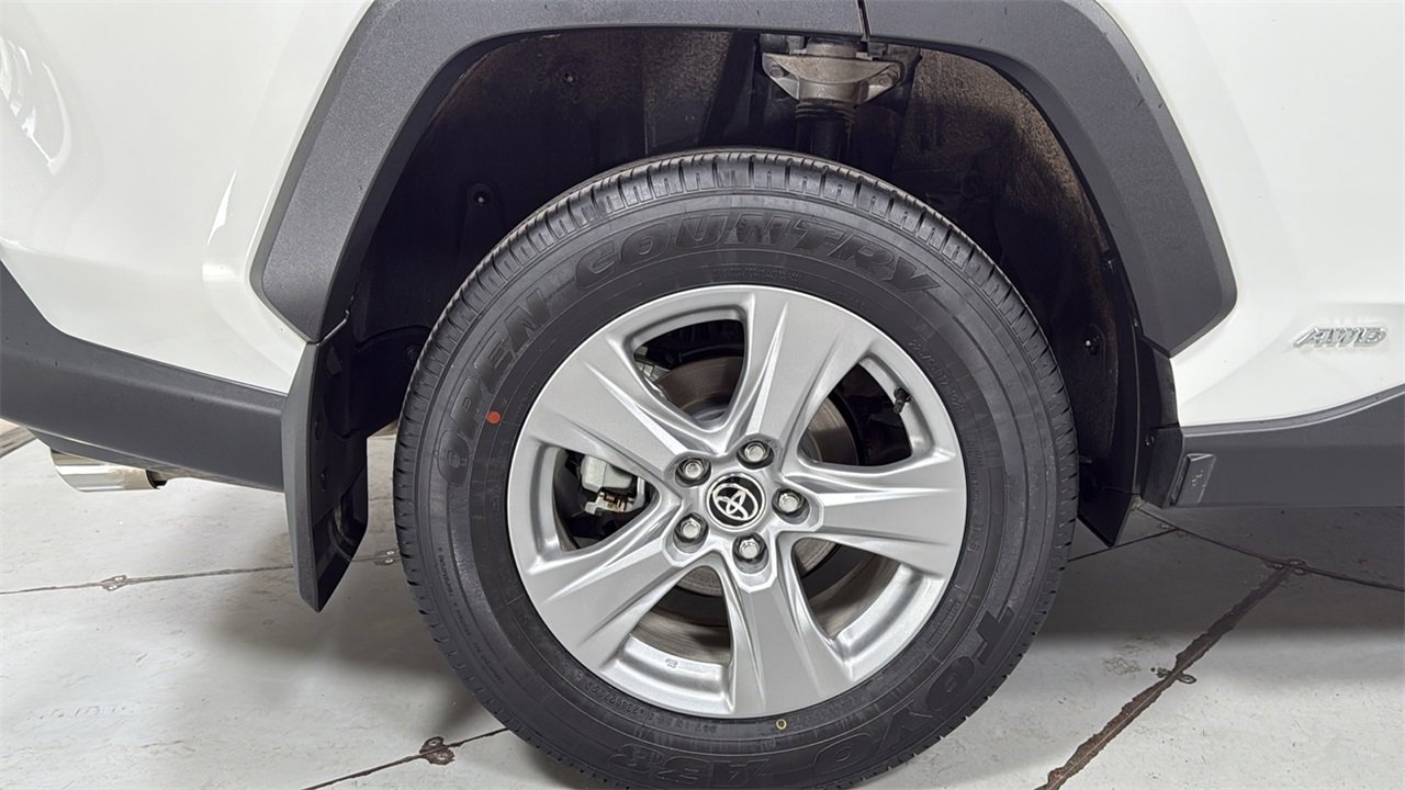 Certified 2025 Toyota RAV4 LE image 22