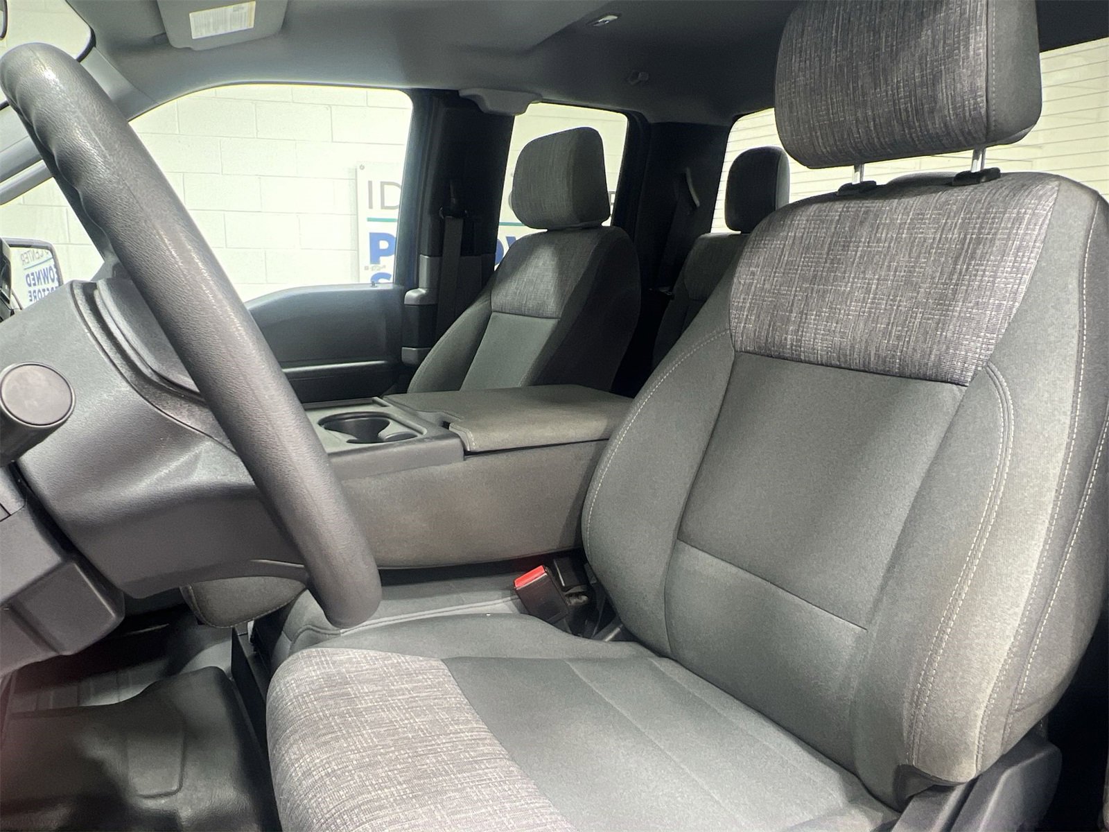 Used 2023 Ford F150 XLT w/ Trailer Tow Package image 11