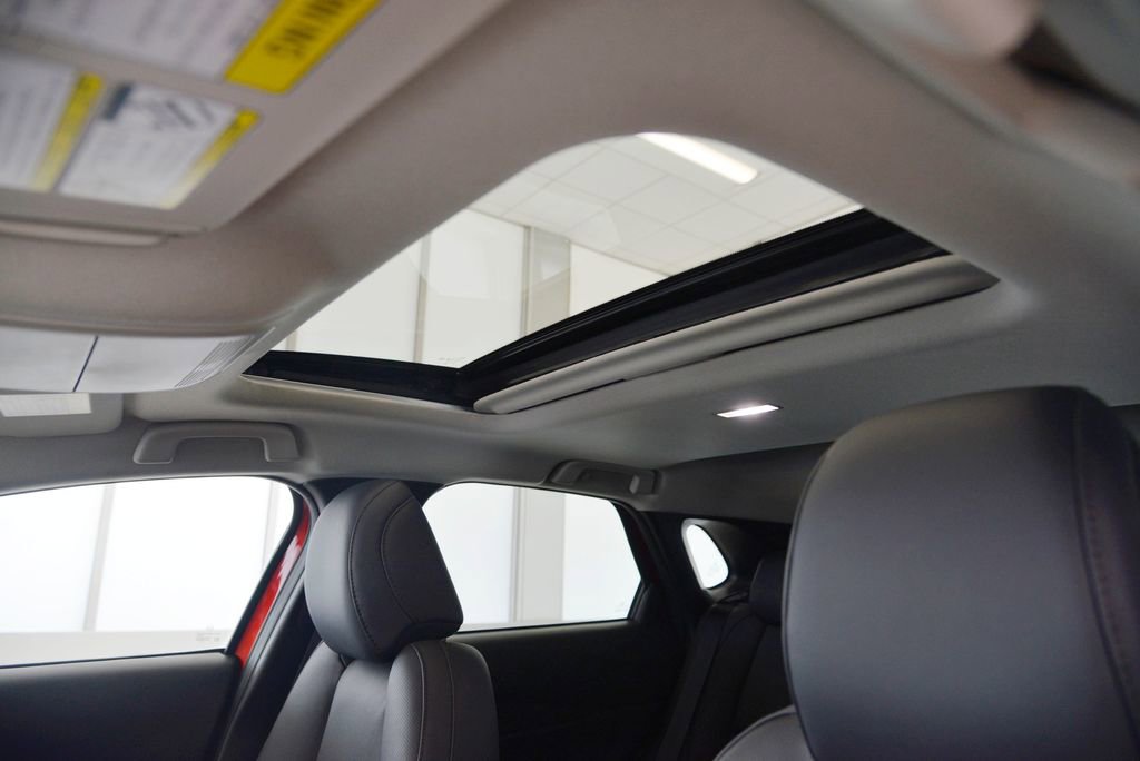 Used 2020 MAZDA CX-30 AWD w/ Premium Package image 27