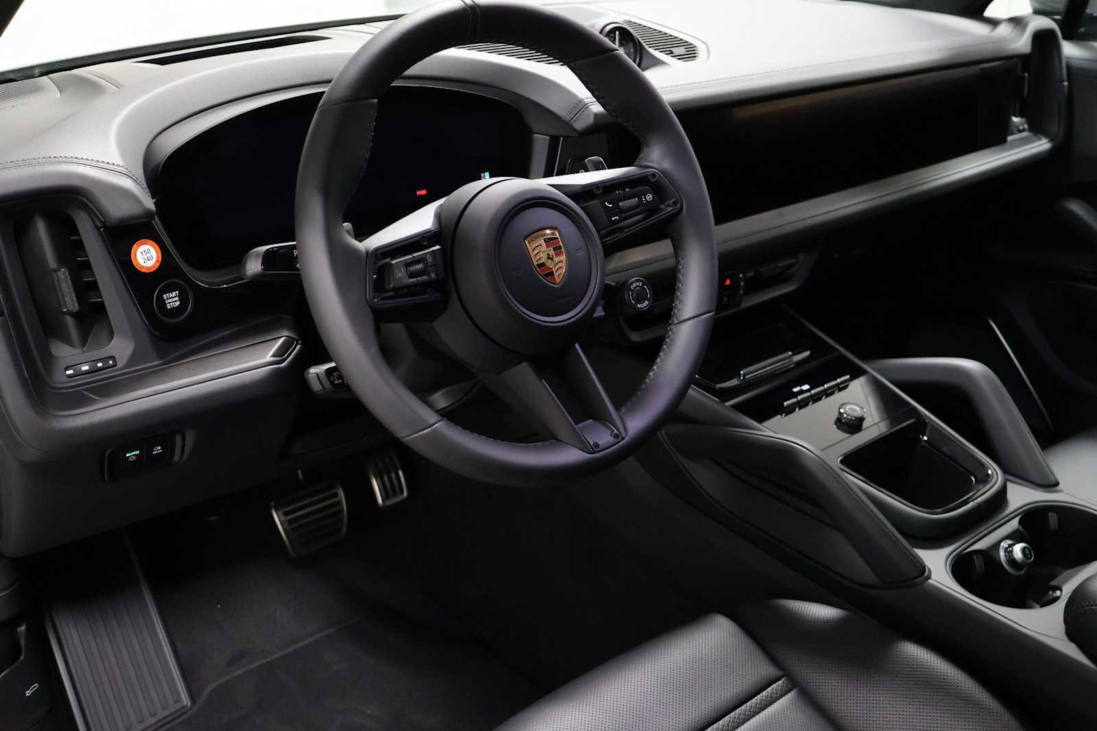 New 2026 Porsche Cayenne GTS AWD/4WD image 4
