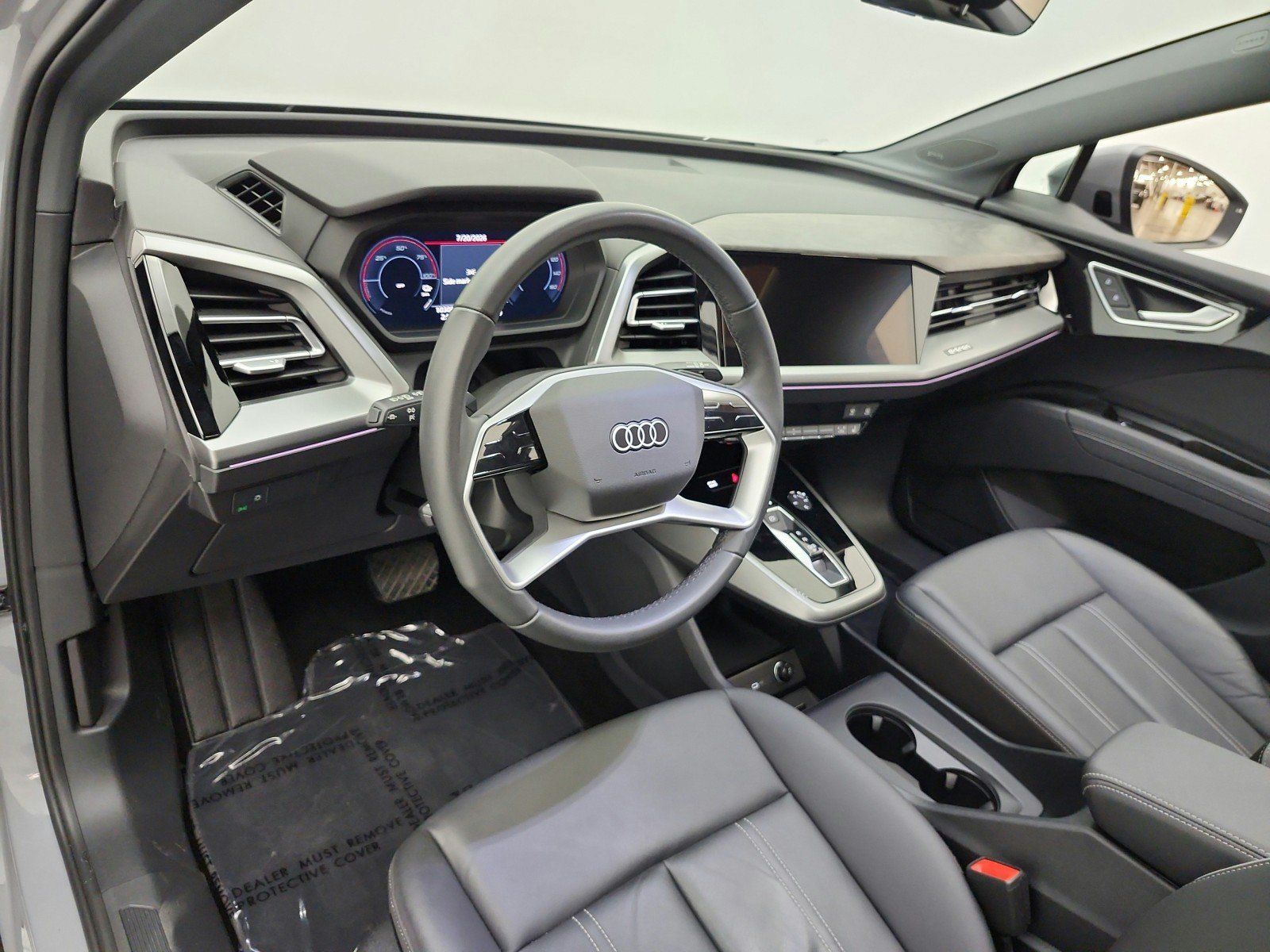 Used 2025 Audi Q4 e-tron Premium Plus w/ Premium Plus AWD/4WD image 9