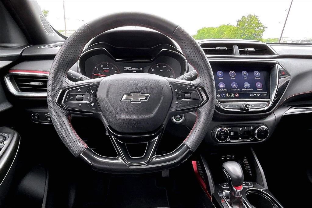 Used 2023 Chevrolet TrailBlazer RS w/ Convenience Package FWD image 8