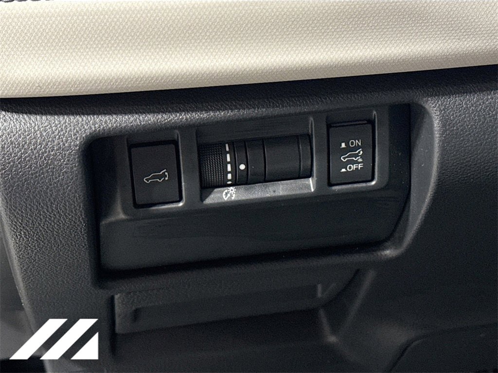 Certified 2025 Subaru Forester Premium image 10