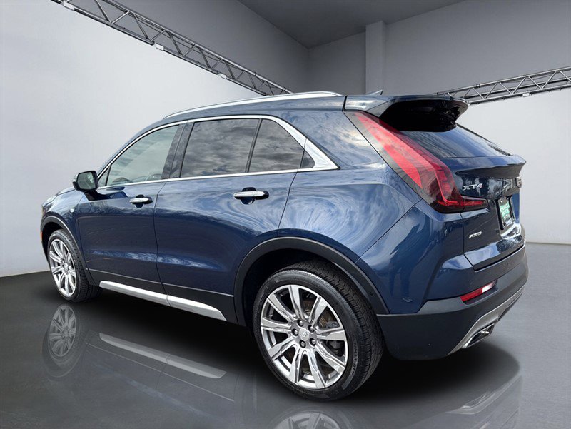 Used 2019 Cadillac XT4 Premium Luxury w/ Enhanced Visibility Package image 5
