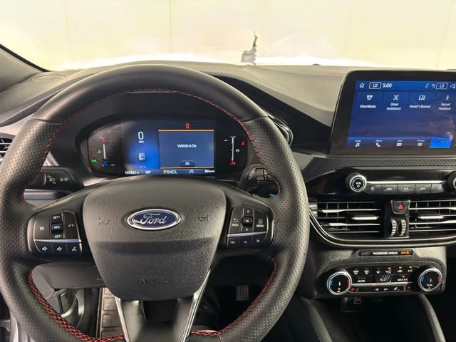 Used 2025 Ford Escape ST-Line Select image 25