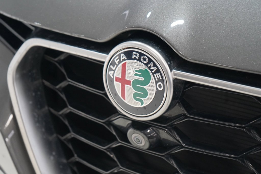 Used 2024 Alfa Romeo Tonale Ti AWD/4WD image 9