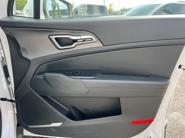 Certified 2026 Kia Sportage LX FWD image 32