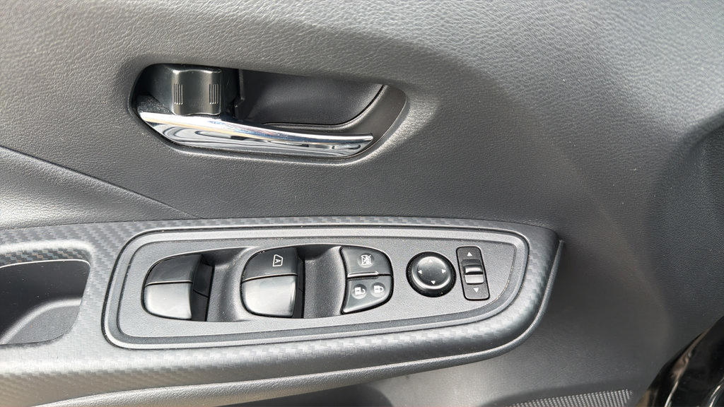 Certified 2024 Nissan Versa SV FWD image 21