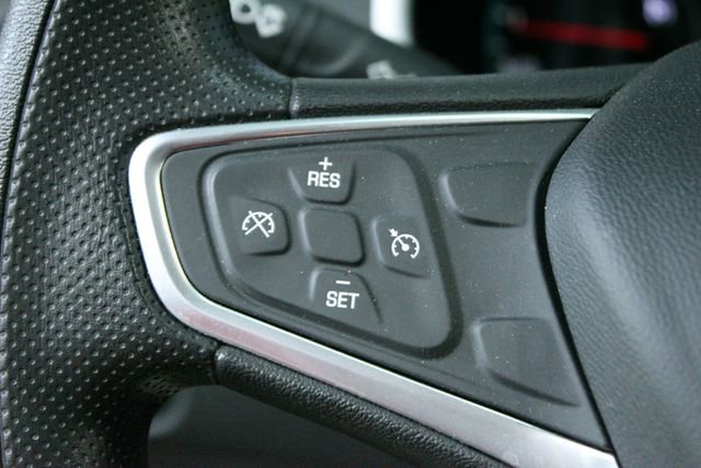 Used 2022 Chevrolet Malibu LT FWD image 19
