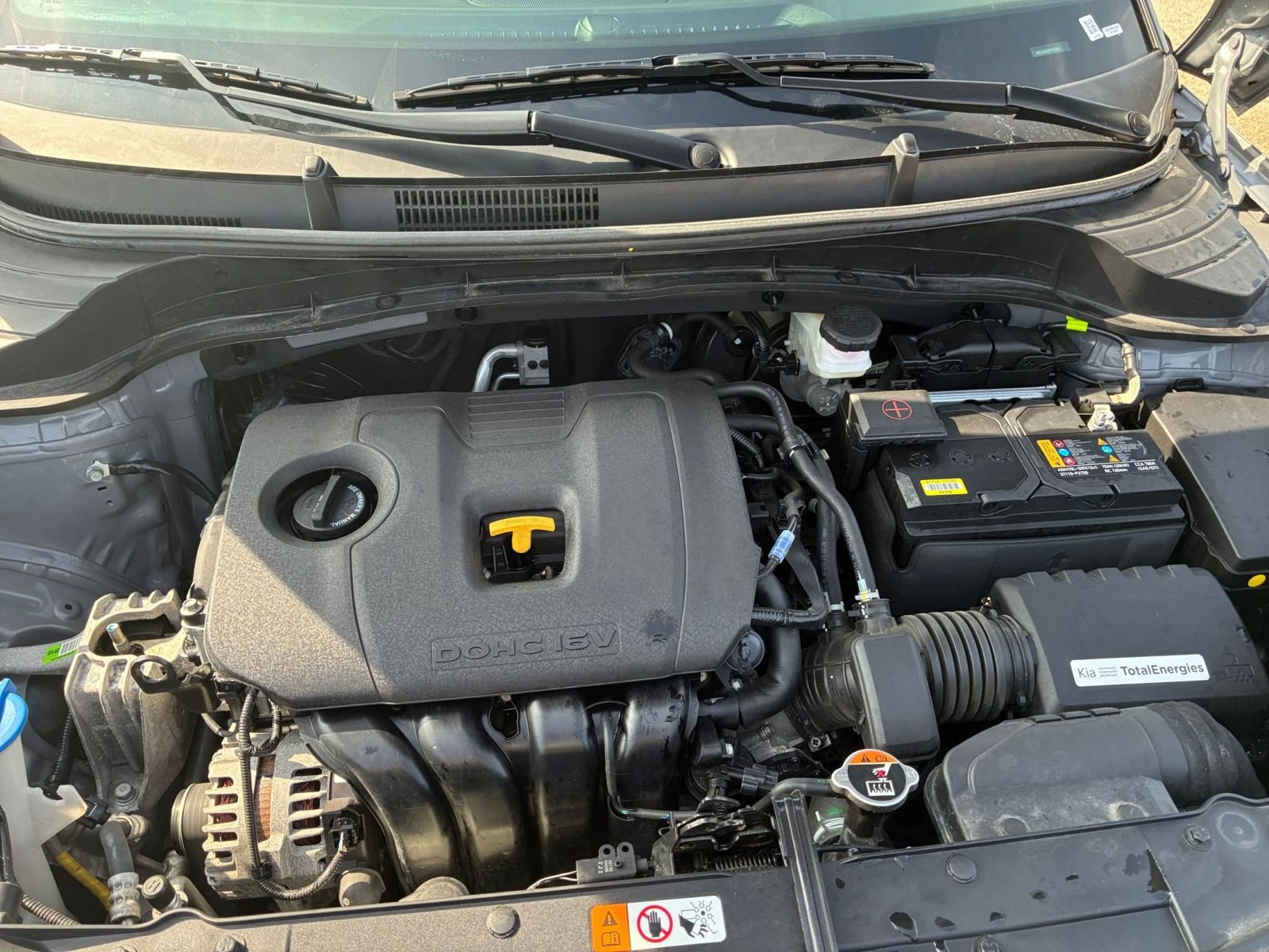 Used 2025 Kia Soul LX w/ LX Technology Package FWD image 30