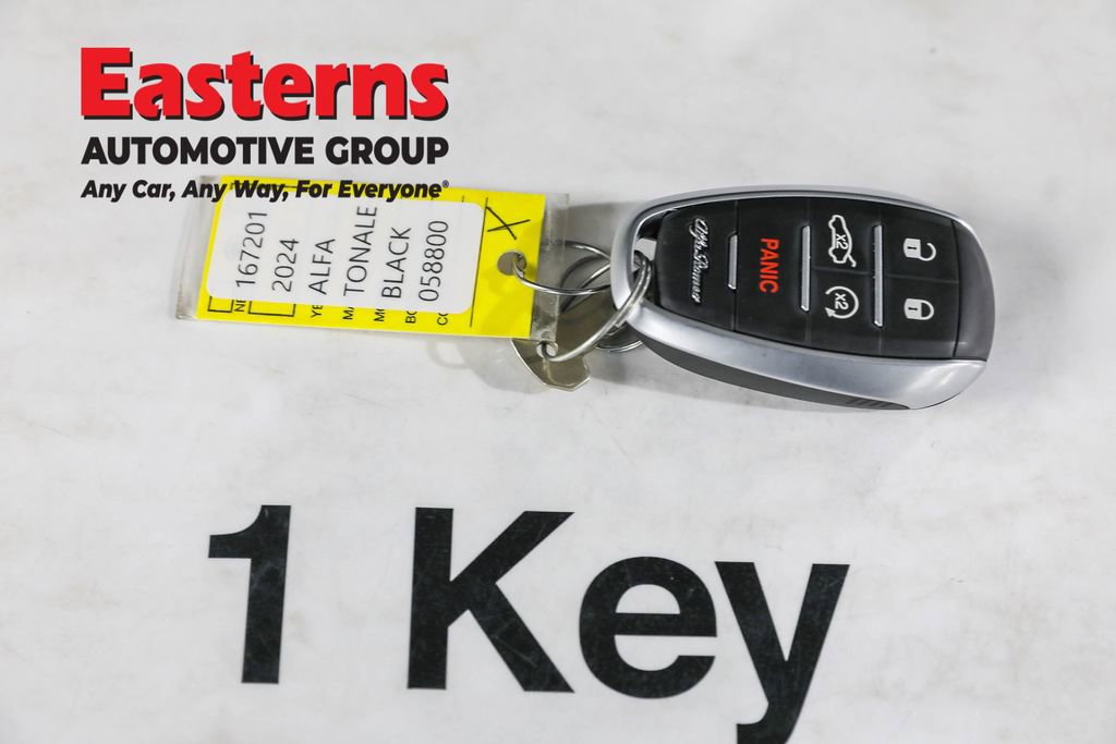 Used 2024 Alfa Romeo Tonale Veloce image 25