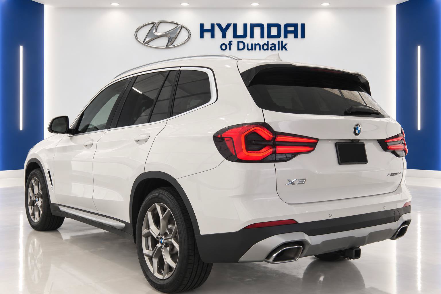 Used 2022 BMW X3 sDrive30i w/ Convenience Package RWD image 2
