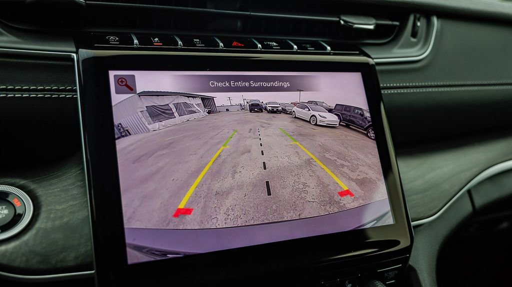 New 2025 Jeep Grand Cherokee L Limited w/ Black Appearance Package image 25