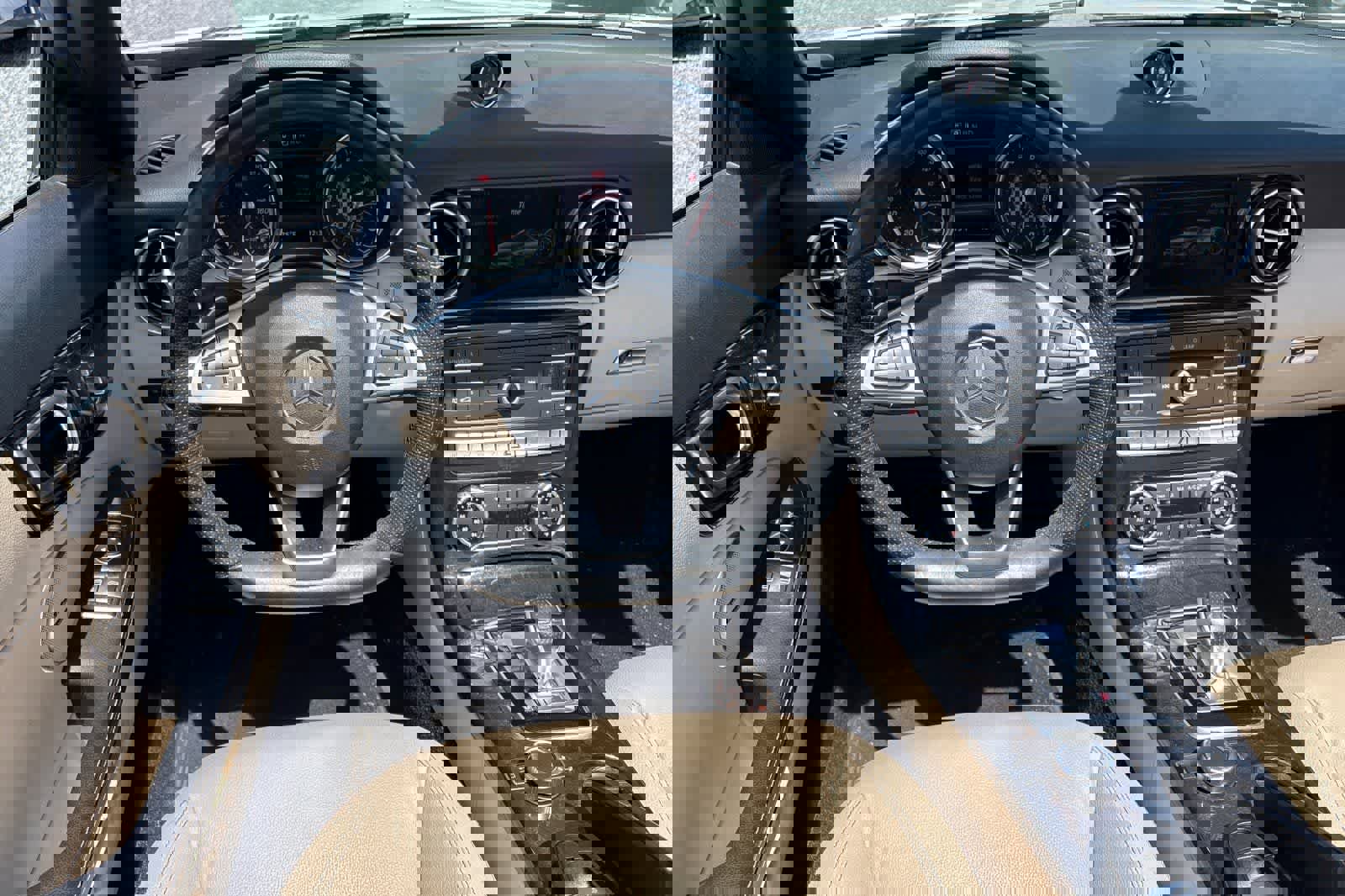 Used 2019 Mercedes-Benz SLC 300 image 16