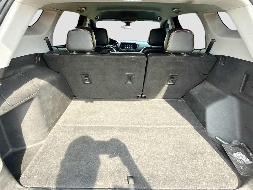 Used 2022 GMC Terrain AT4 image 27