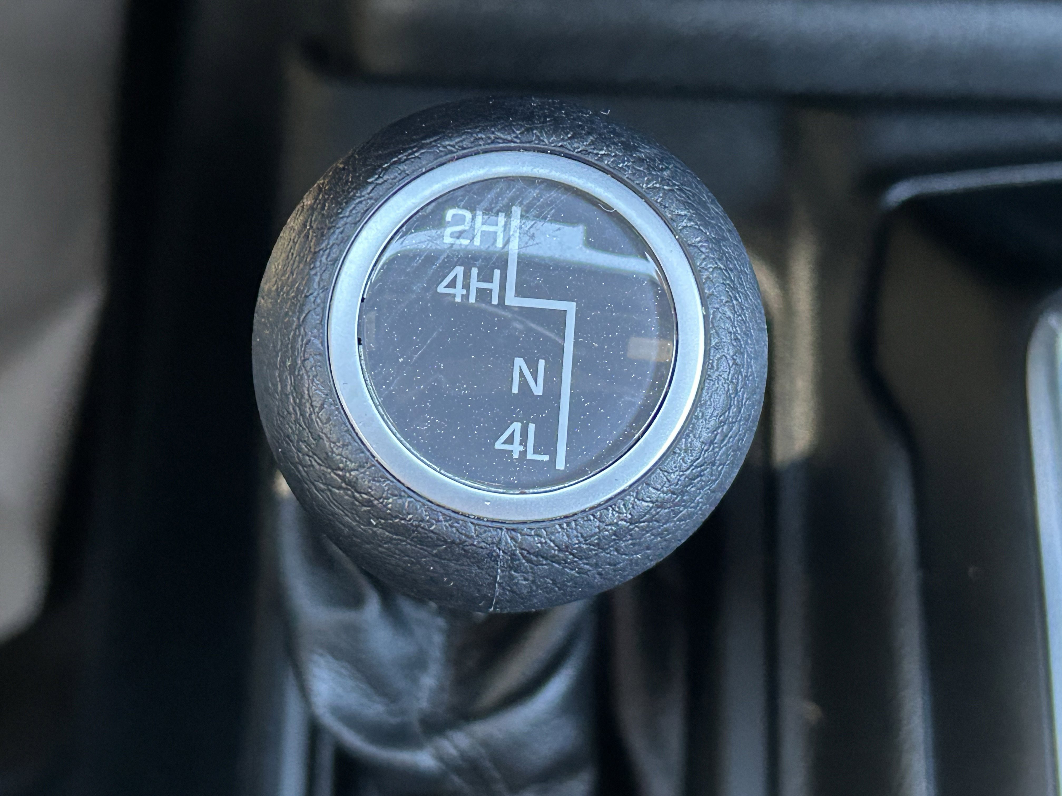 Used 2022 Jeep Gladiator Sport image 28