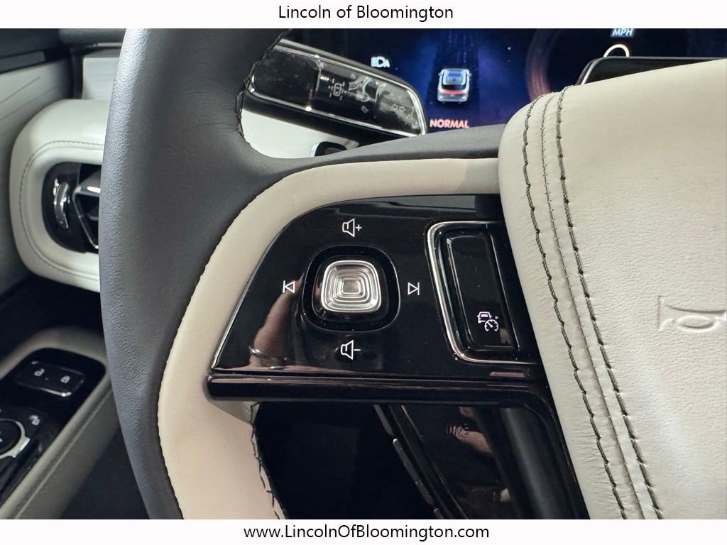 New 2026 Lincoln Aviator Reserve AWD/4WD image 41