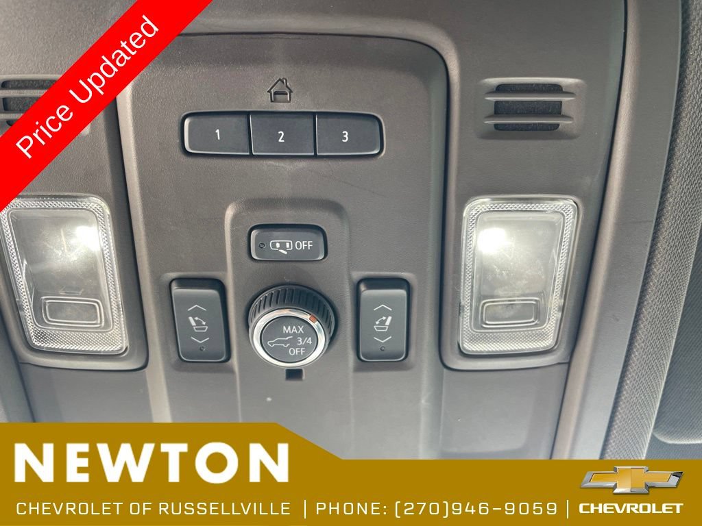 Used 2021 Chevrolet Tahoe Z71 w/ Z71 Off-Road Package AWD/4WD image 19