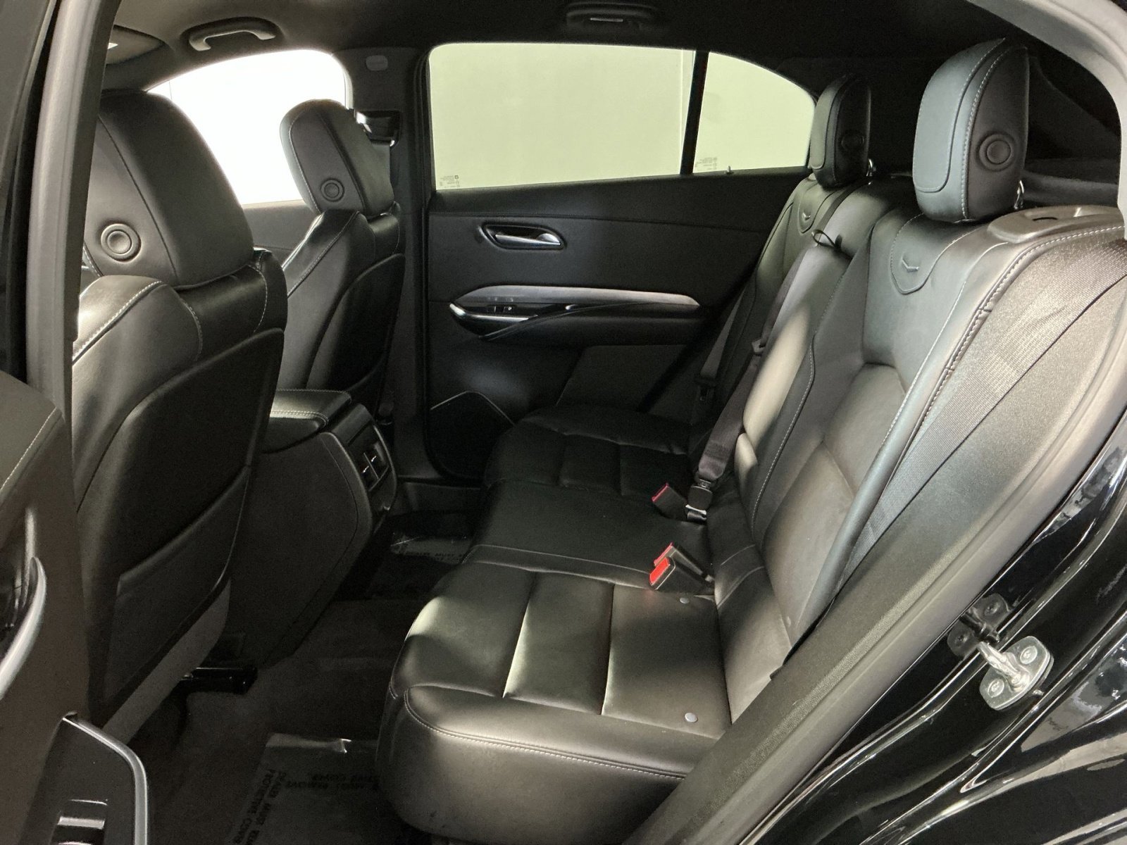 Used 2024 Cadillac XT4 Premium Luxury AWD/4WD image 23