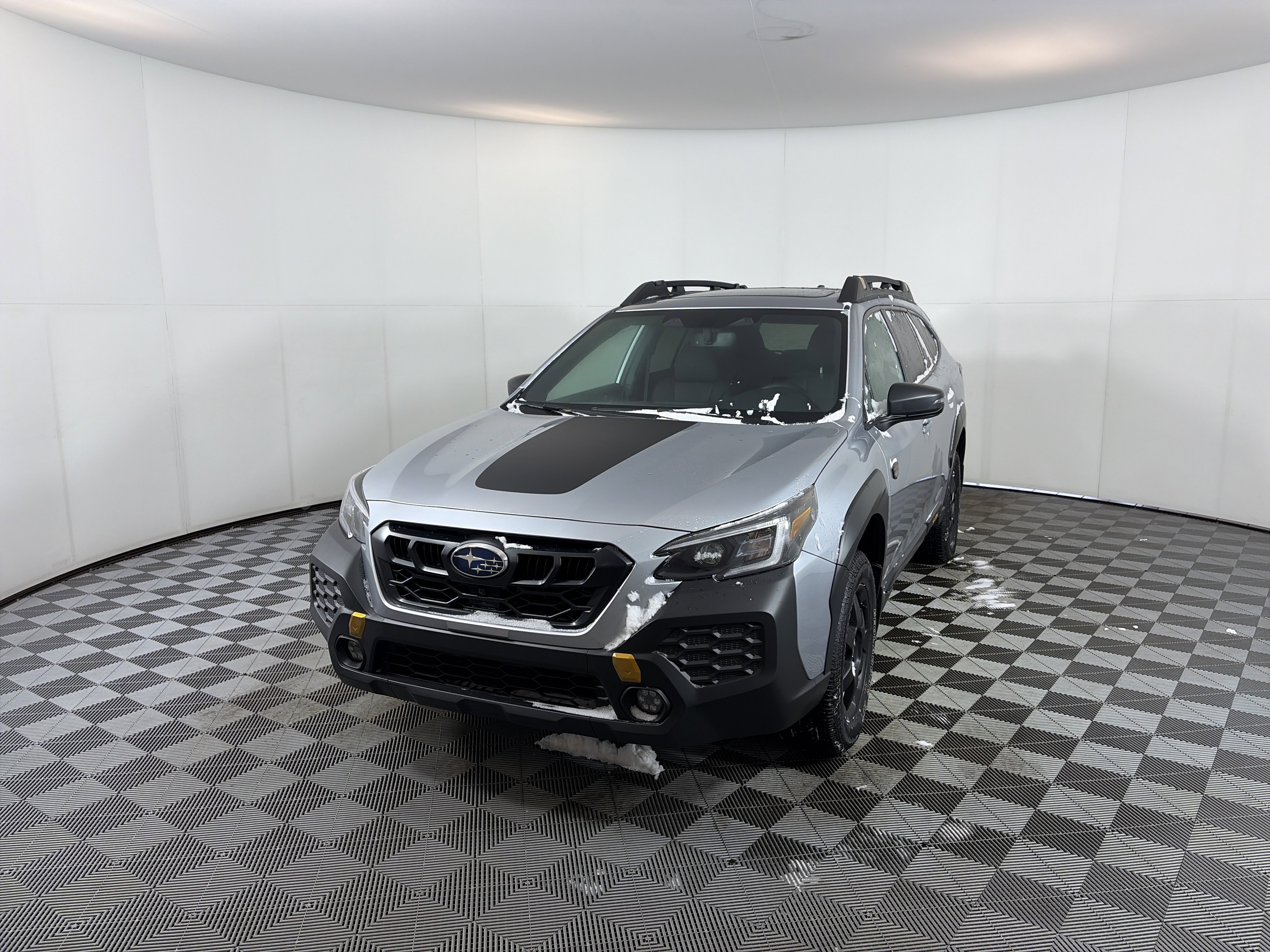 Used 2025 Subaru Outback Wilderness image 2