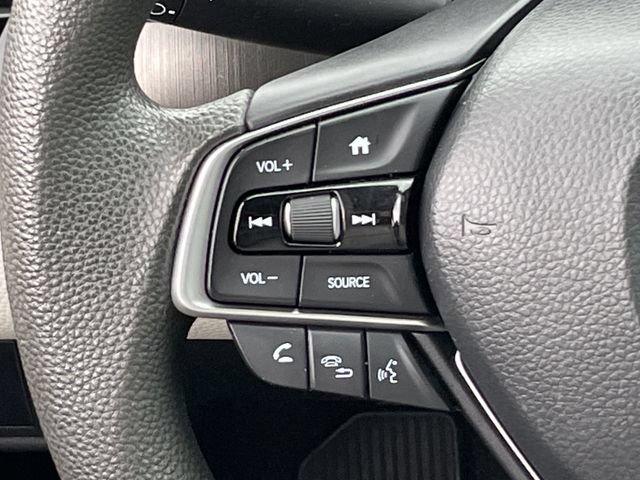 Used 2018 Honda Accord LX image 12