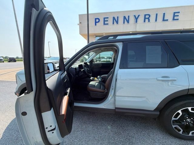 Certified 2023 Ford Bronco Sport Outer Banks w/ Tech Package AWD/4WD image 9